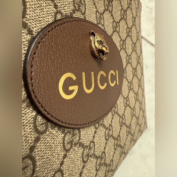 Gucci GG Supreme Monogram Neo Vintage Zip Wristlet Pouch Beige New Acero Crop - Picture 14 of 16